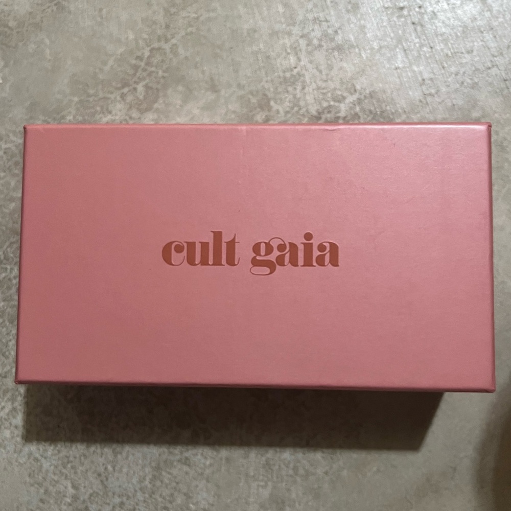 NWB Cult Gaia Enid Acrylic Clutch - Picture 5 of 6